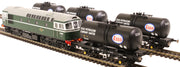 Class 33 - BR Green - D6501 + 4 Esso Tanks - OO Scale - Train Pack