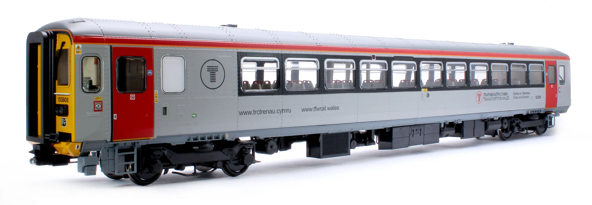 Class 153 - TFW - 153906 - O Scale