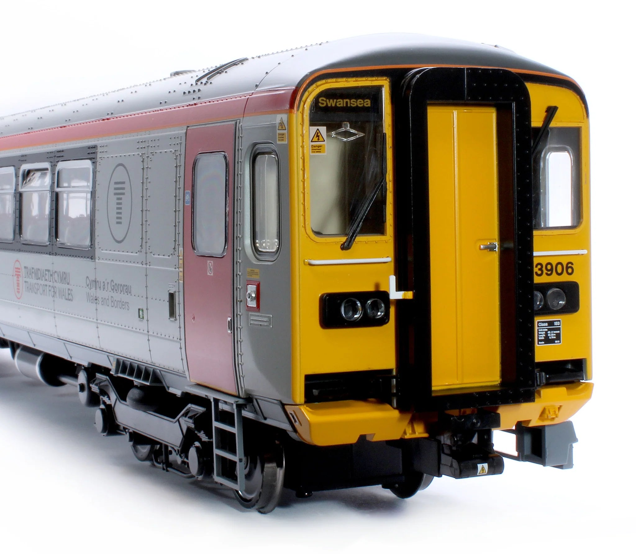 Class 153 - TFW - 153906 - O Scale
