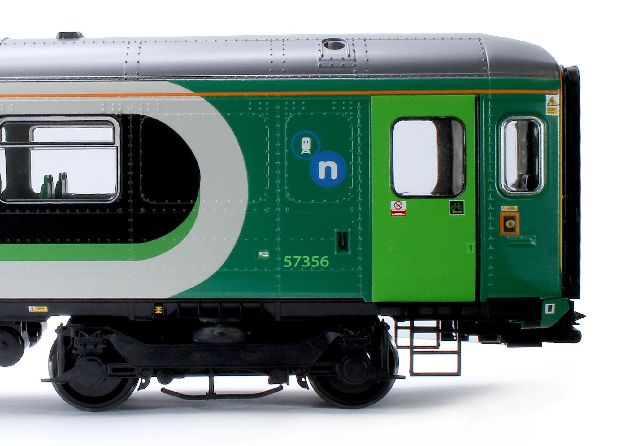 Class 153 - London Midland - 153356 - O Scale - DCC Sound Fitted