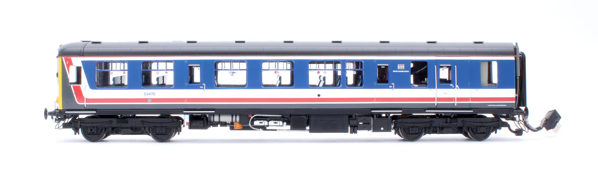 Class 104 - NSE - L701 - 53437+53479 - OO Scale