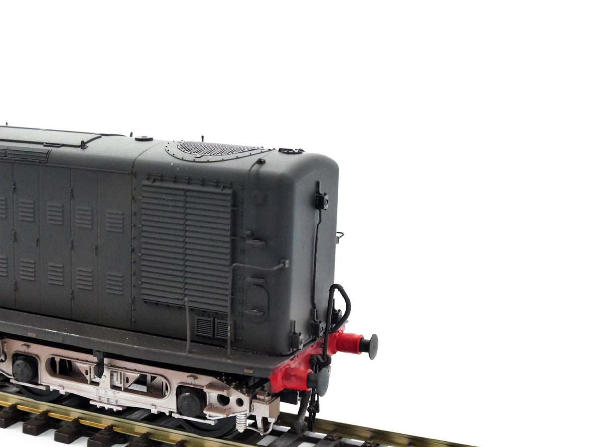 10800 - BR Black (Early Emblem) - 10800 - OO Scale - Weathered