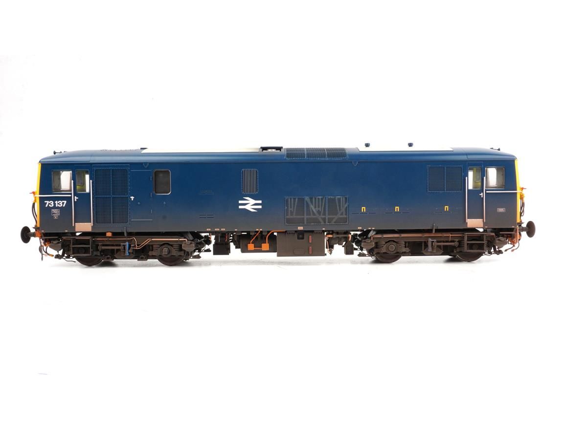 Baureihe 73 - BR Blau - 73137 - Spur O - gealtert